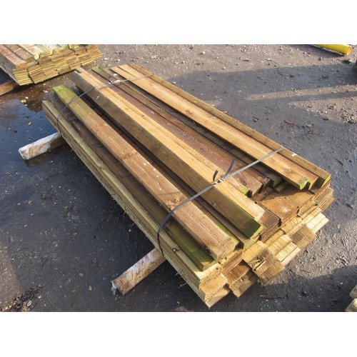 3551 - Pack of 6' mixed fencing items