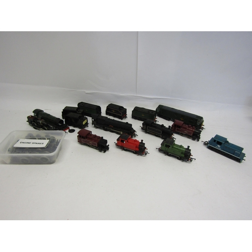 8531 - Assorted loose playworn 00 gauge locomotives, tenders and spares including Triang and Lima