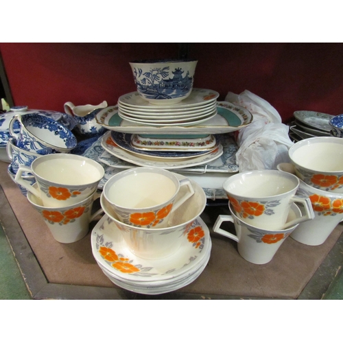 4007 - A selection of mixed ceramics to include an Art Deco tea service, 19th Century meat plates, etc.