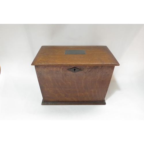 4217 - A 19th Century oak stationery box