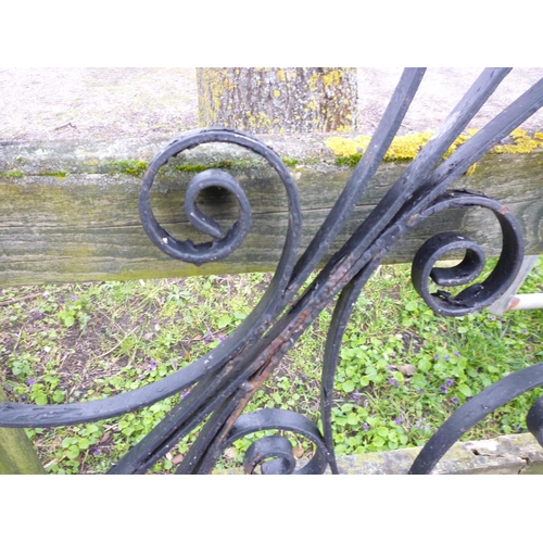 5003 - Two wrought iron arch sections, each panel approx 82