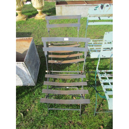 5105 - A pair of metal folding garden chairs