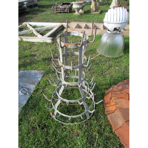 5171 - A French galvanised bottle dryer