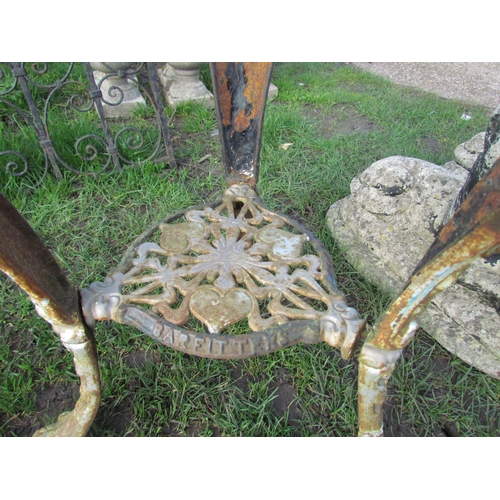 5204 - A cast iron pub table base with round glass top  (R)  £50