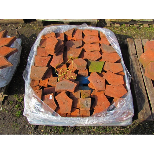 5243 - A quantity of shaped chimney bricks  (R)  £30