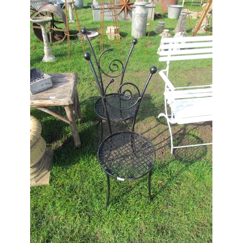 5292 - A pair of decorative metal garden chairs  (E)  £15-30 (Friday sale)