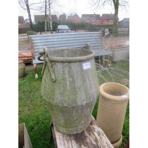 5079 - A galvanised well bucket