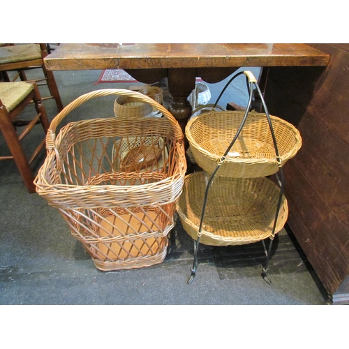 1124 - A quantity of assorted baskets