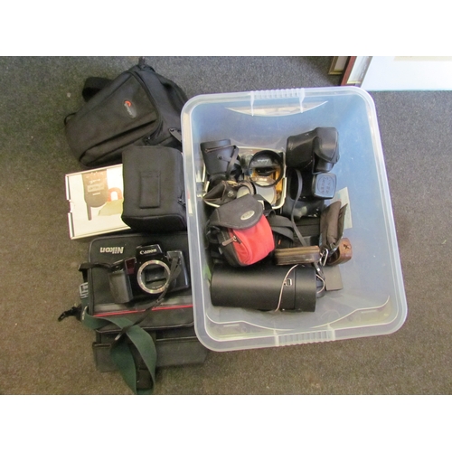 1197 - A box containing various camera bags and straps