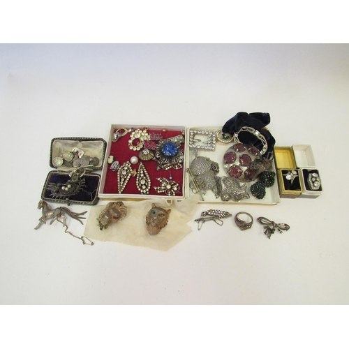 1305 - A collection of costume jewellery including paste set buckles, parrot brooch stamped 900, silver cuf... 