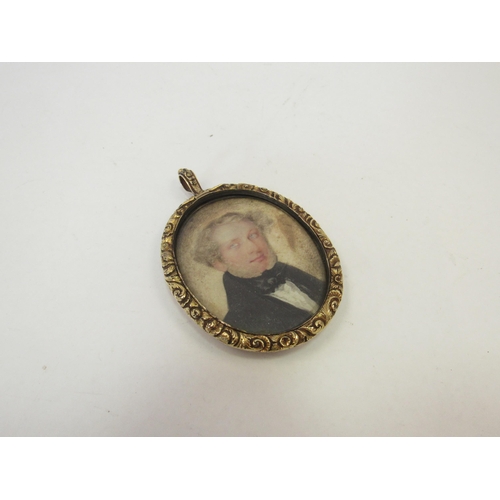 1346 - An early to mid 19th Century watercolour miniature on an oval ivory panel depicting the portrait of ... 