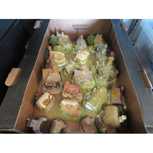 1479 - Two boxes of Lilliput Lane Cottages to include, 