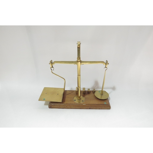 4340 - A set of South African Post Office scales   (R) £20