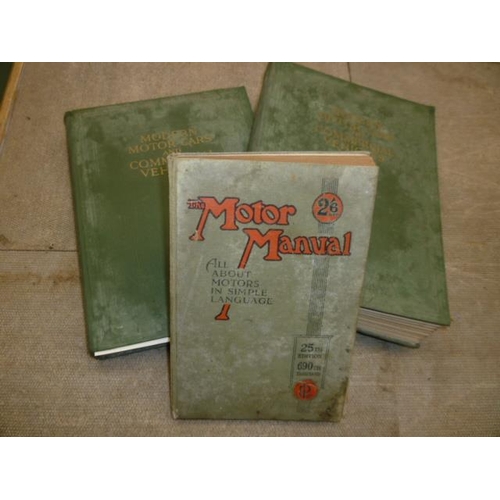 6075 - Volumes 3 and 4 of 'Modern Motor Cars and Commercial Vehicles' along with a copy of 'The Motor Manua... 