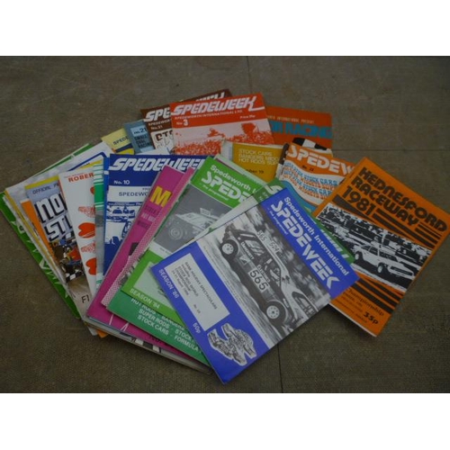 6089 - A quantity of magazines including Motor racing