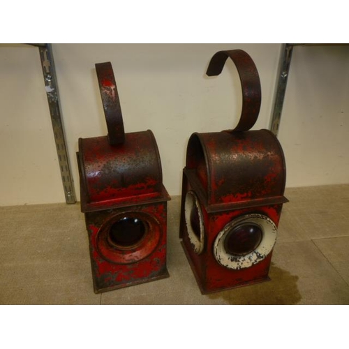 6160 - Two vintage road lamps - one missing rear cover