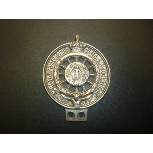 6164 - Royal Automobile club associate badge stamped 3197 to Verso    (C)