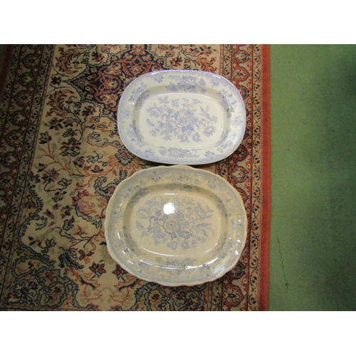 4220 - A mixed lot of ceramics and glass including 