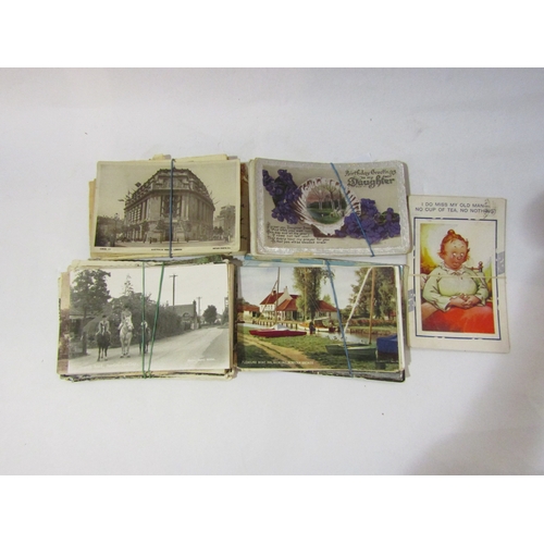 4346 - A small collection of postcards and telegrams