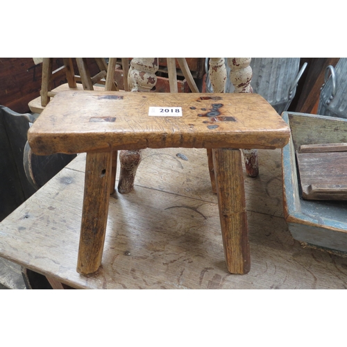 2273 - A rustic Chinese milking stool   (R) £25