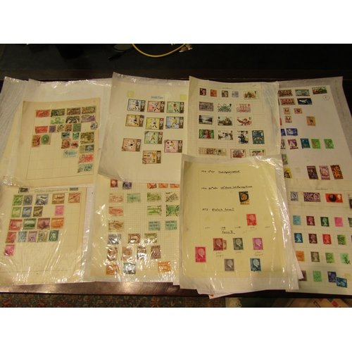 4549 - A box of mixed stamps from around the world   (E) £20-30