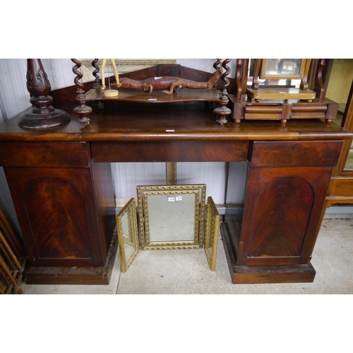 2118 - A Victorian mahogany pedestal sideboard   (E) £40-60