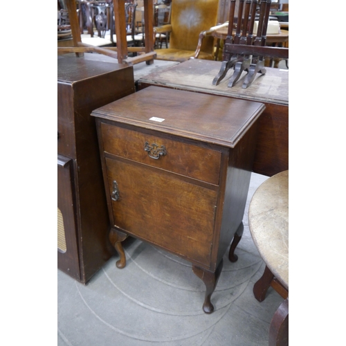 2226 - A 1930's walnut pot cupboard