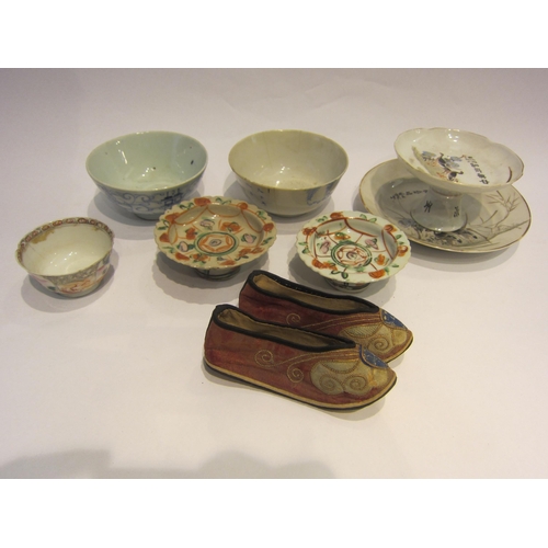 4445 - Seven pieces Chinese and Oriental porcelain, some a/f and a pair of Chinese embroidered shoes