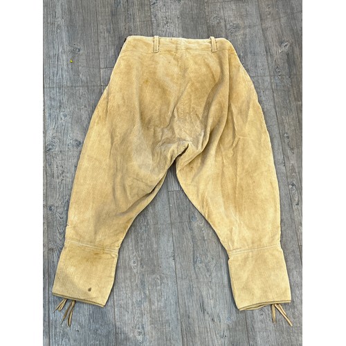 8097 - A pair of WWII Women's Land Army (W.L.A.) corduroy breeches, size 6, dated 1945  (R)  £40