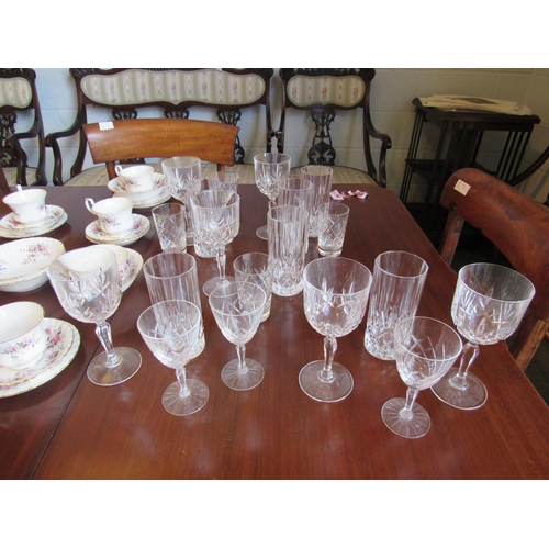 1098 - A quantity of crystal glassware to include six tumblers, six wine glasses, etc