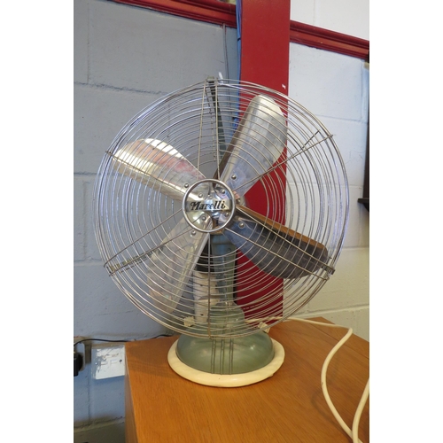 1075 - A circa 60's Marelli desk fan, 40cm blade diameter