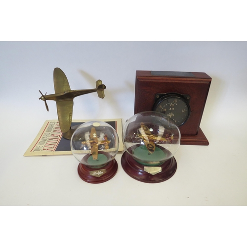 1139 - An Avro Anson Air Speed Indicator circa 1940 together with three model aircraft, two in a dome case