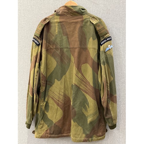 8001 - A WWII Airborne Division Denison Smock by John Gordon & Co., dated 1944, size 7, half-zip, camouflag... 