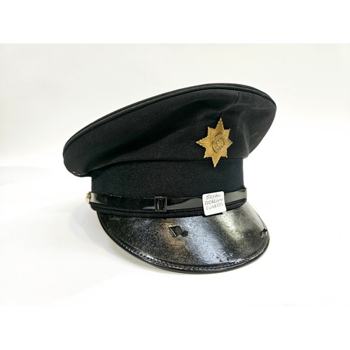 8109 - A quantity of peaked visor caps including WWI re-enactment peaked cap with Norfolk Regiment badge an... 