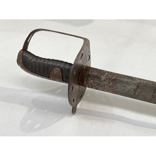 8386 - A British 1796 pattern heavy cavalry sword