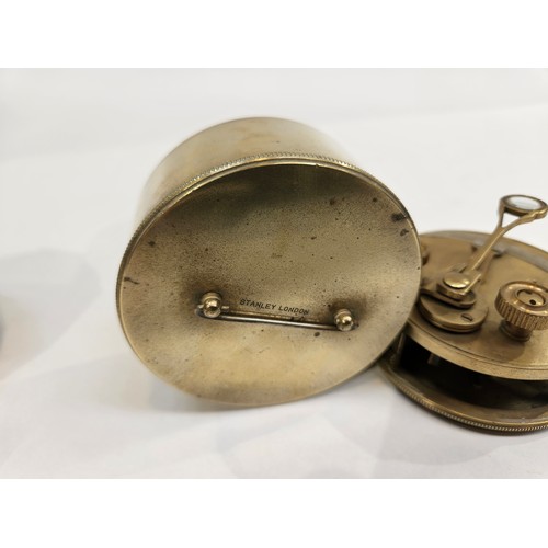 8229 - A reproduction Stanley compass together with a reproduction Stanley pocket sextant (2)  (E)  £20-30