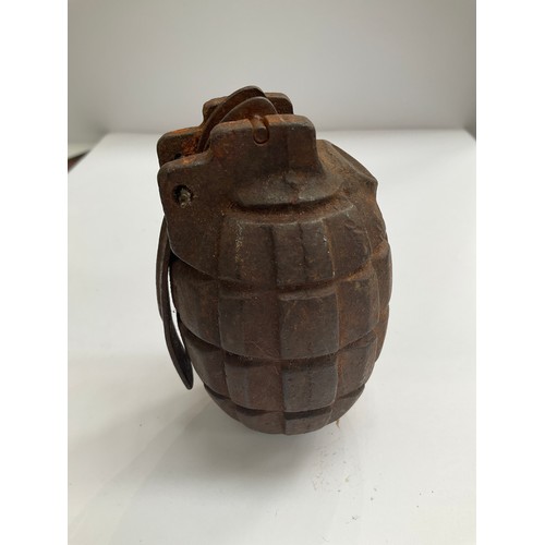 8556 - A Mills No. 23 grenade with Hawkins rifle fitting a/f. Deactivated