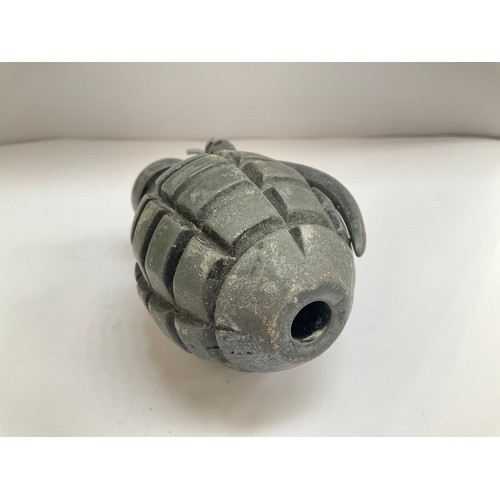 8562 - A USAF dummy training grenade, inert