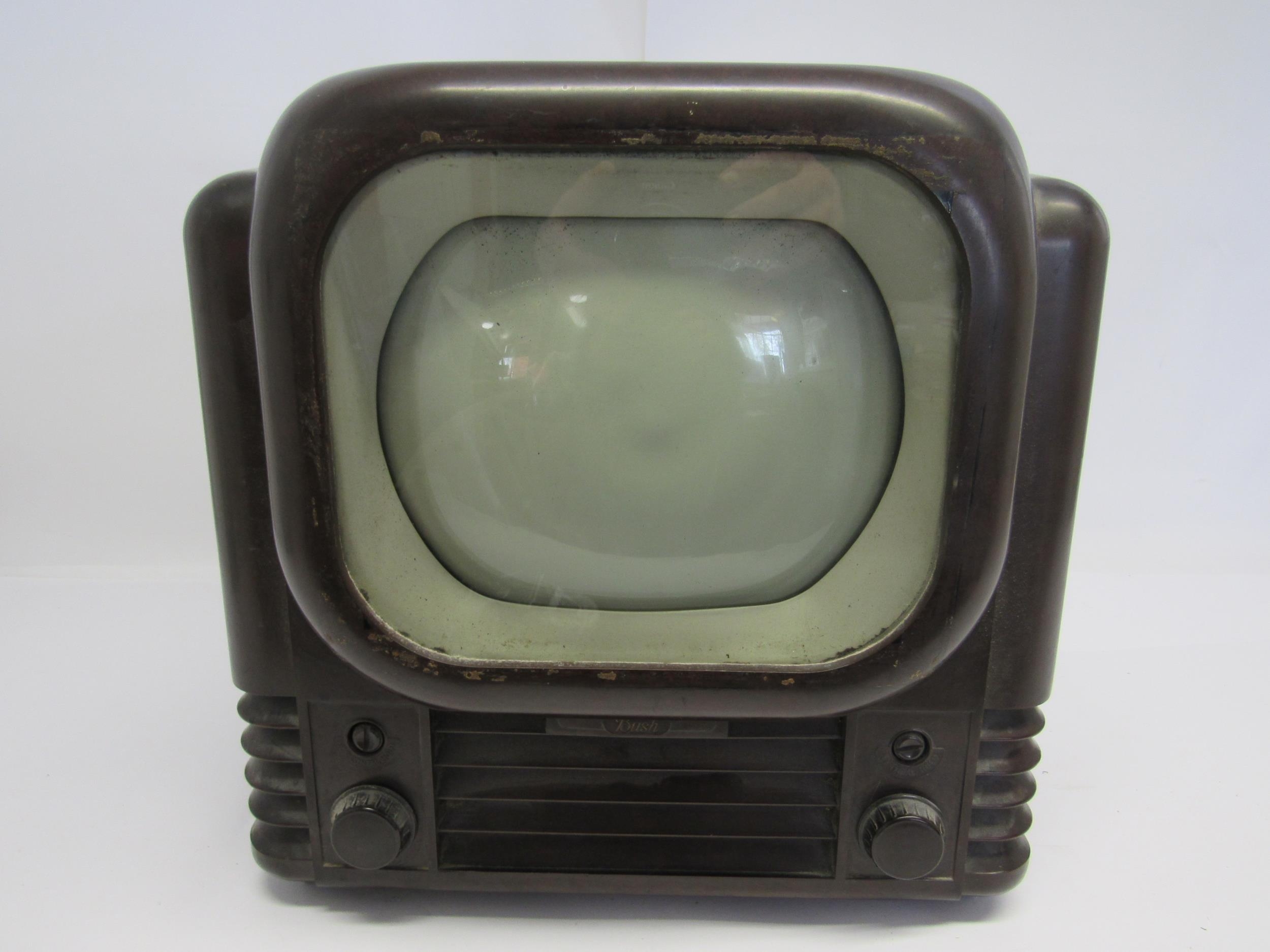 Téléviseur Vintage Bush TV 22 – 1949, Bakélite, Fonctionnel – Collection