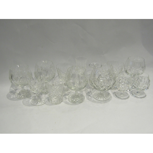 4470 - Five cut glass brandy balloons, various wine glasses, etc  (R) £10