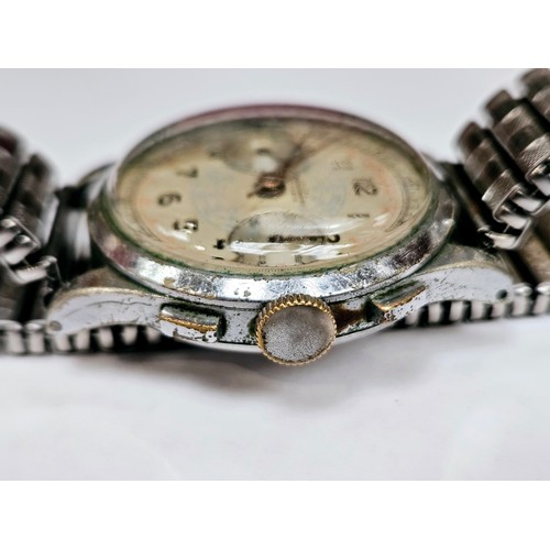 8165 - A Belgian bicompax Beleta Chronographe watch, 17 Rubis, with telemetre and tachymetre scales. 'Fond ... 