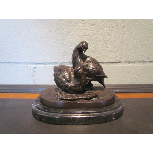 1068 - A bronze figural group of two grouse after Christophe Fratin, 14.5cm tall including plinth base