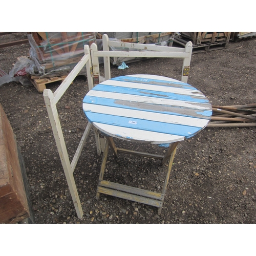 3643 - A wooden garden chair and a bygone clothes stand