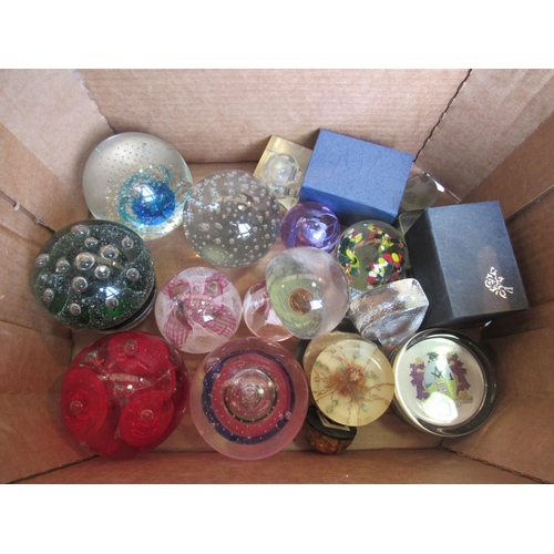 1186 - Two boxes containing glass paperweights