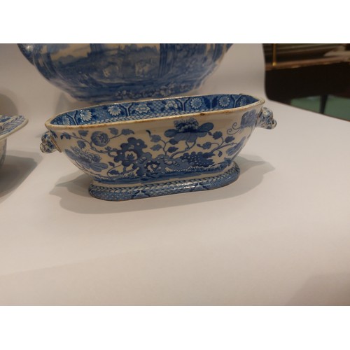 4116A - A collection of Spode blue and white transfer wares to include a soup tureen lacking lid and three v... 