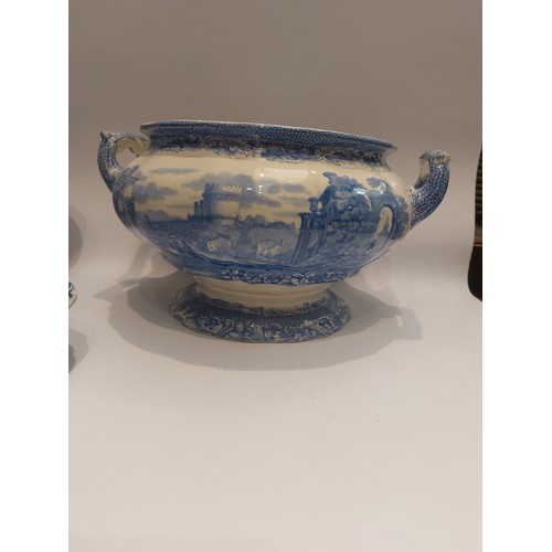 4116A - A collection of Spode blue and white transfer wares to include a soup tureen lacking lid and three v... 