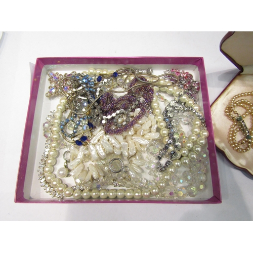 4305 - A box of bijouterie to include fresh water pearl necklace, diamante necklaces, simulated pearls etc