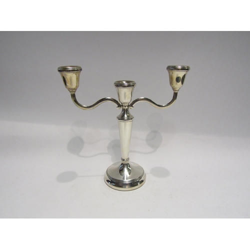 4318 - A silver three light candelabra, Birmingham 1992, L J Millington, approximately 21cm high   (C)