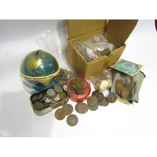 4420 - A collection of mixed coinage including boxed Festival of Britain crown, pennies and ha'pennies etc ... 