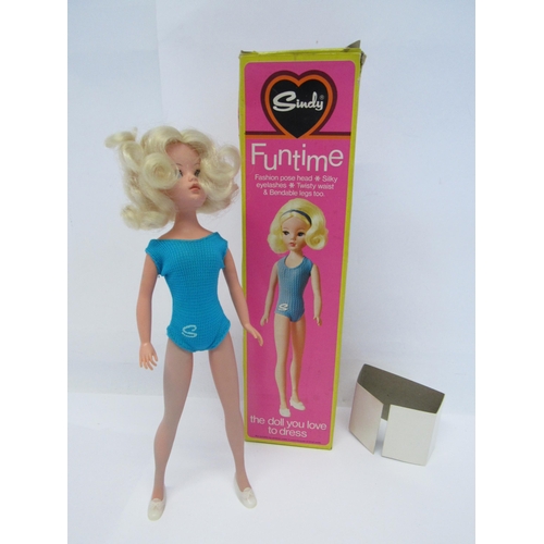 7156 - A boxed Pedigree 44679 Funtime Sindy fashion doll, dressed in original blue swimming costume and whi... 